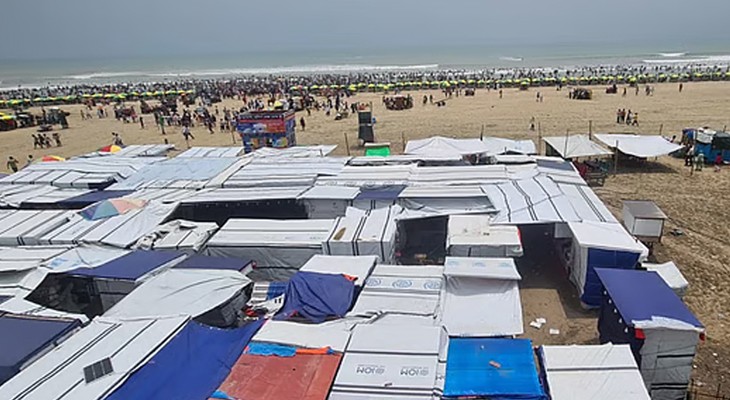 কক্সবাজার সমুদ্রসৈকত দখল: ফের গড়ে উঠছে শত শত দোকান